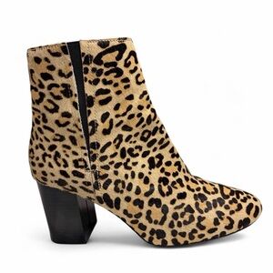 Halogen Abbi Leopard Print Calf Hair Heeled Ankle Boot Size 6.5